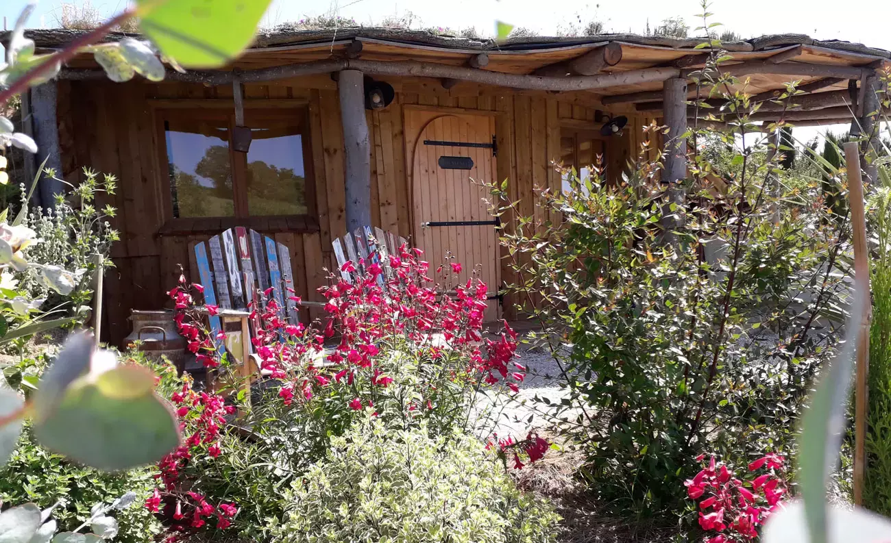 Maison du Hobbit avec jacuzzi privatif