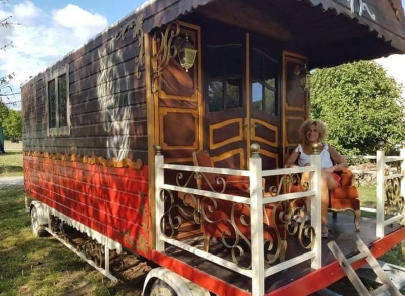 Roulotte en Midi-Pyr�n�es