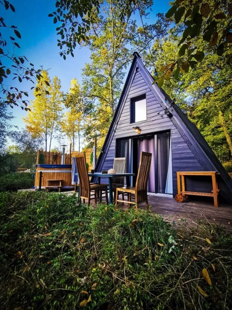 La Cabane du P�cheur, chalet en A avec bain nordique