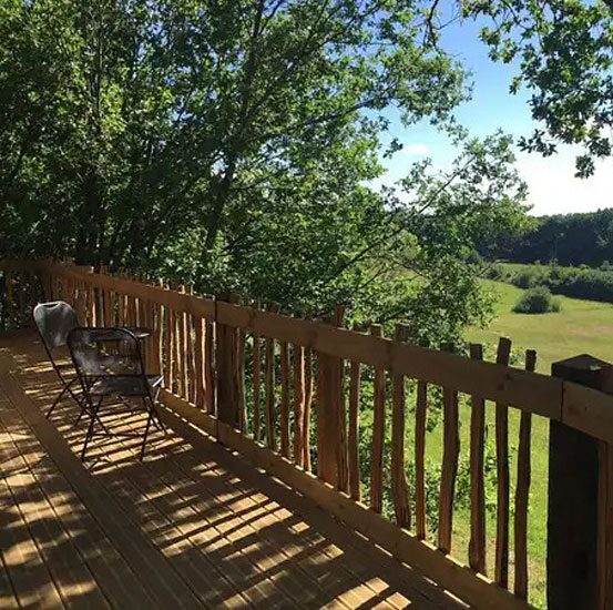 La Cabane de Gardelac, cabane perch�e avec spa privatif
