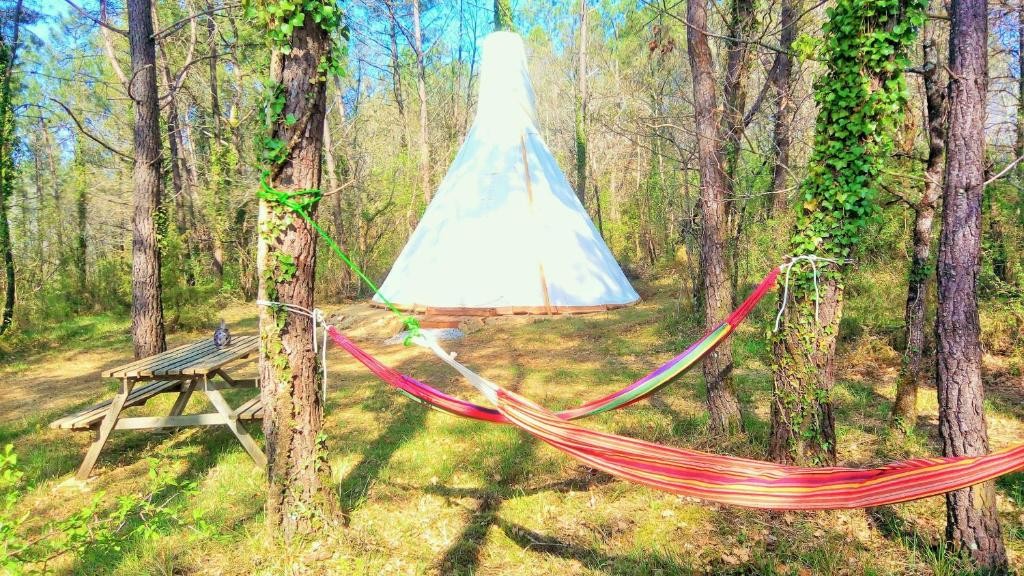 Tipi Navajos, tipi nature en Dordogne