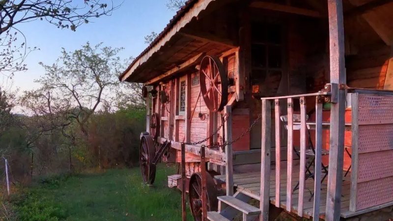 La Batteuse du Roc del Rey, h�bergement insolite