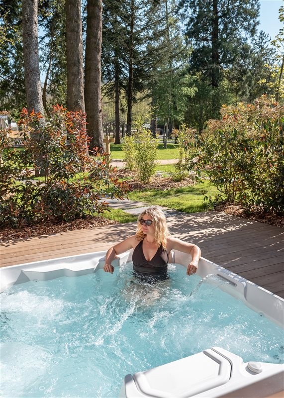 G�te �colodge 4 personnes avec spa privatif