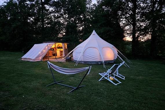 Lotus Belle Tipi � Tipi glamping