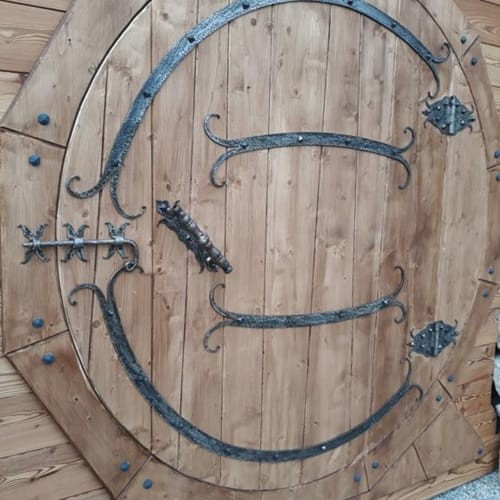 La Tani�re, maison de Hobbit semi-enterr�e en Savoie