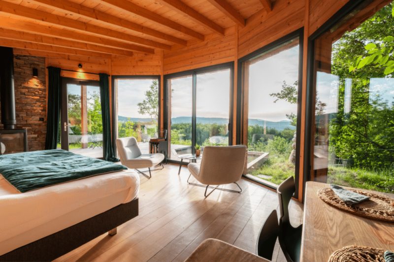 Lodge L�Original avec jacuzzi et sauna privatifs