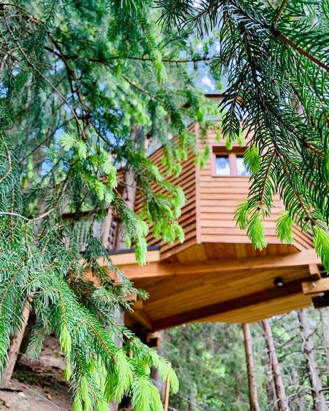 Cabane dans les arbres de Valmo'Insolite � Valmorel