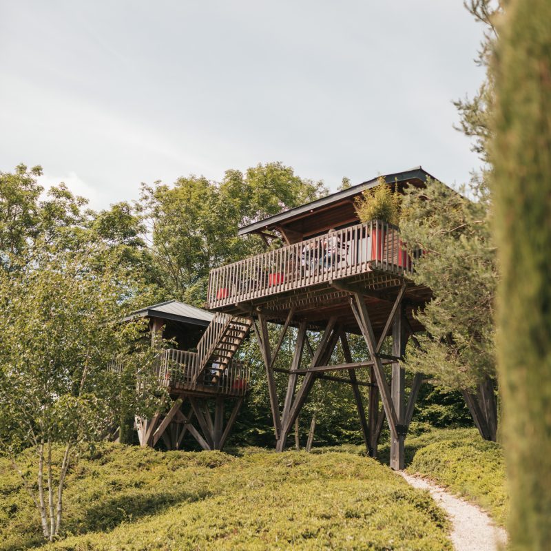 La R�serve, cabane perch�e avec spa privatif