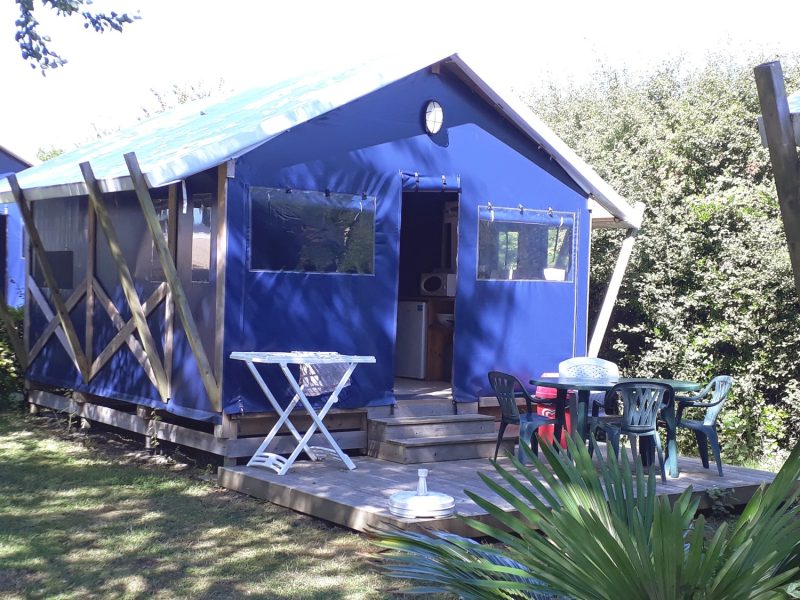 Tente Lodge 2 chambres � Loctudy
